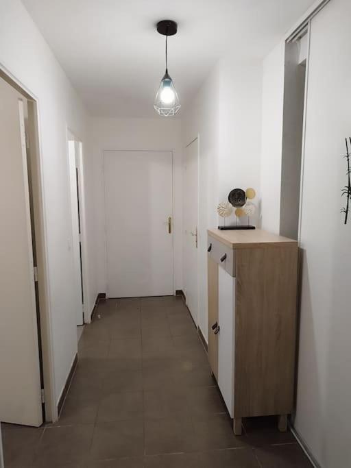 F4 - Duplex Spacieux Proche D'Orly Apartment Ати-Мон Екстериор снимка